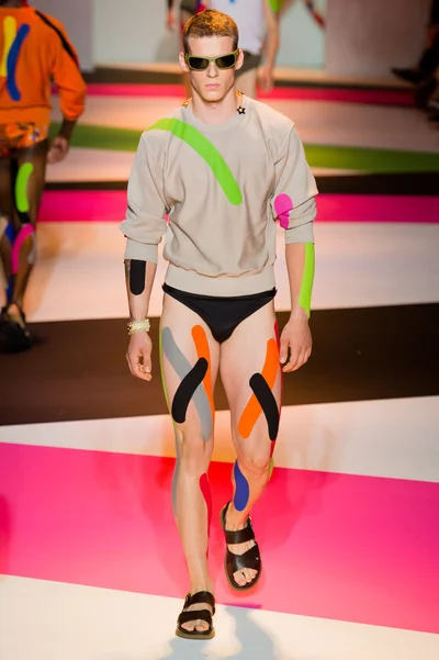 Look 26